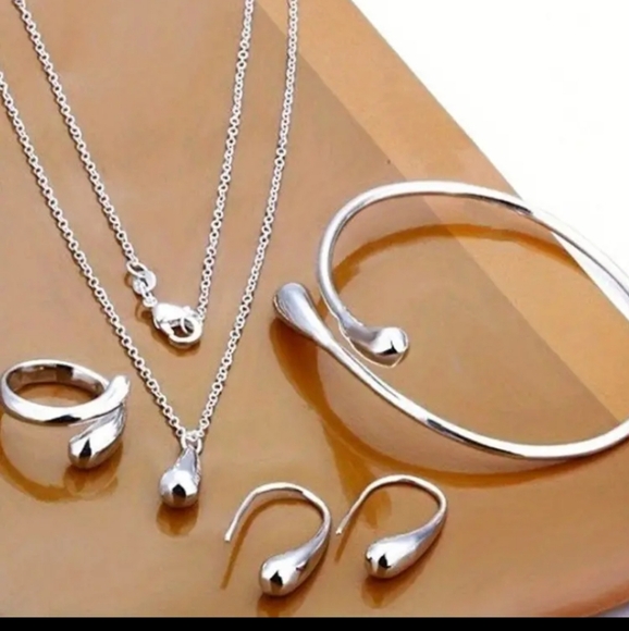 COPY - .925 stamped plated teardrop necklace bracelet earrings adjustable ring … - Picture 7 of 9